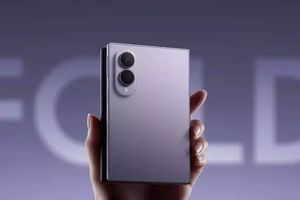 Galaxy Fold8 встановив рекорд передзамовлень &mdash; Samsung терміново нарощує випуск складаного флагмана фото