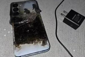 Galaxy S25 Plus повторює долю Note 7: вибух під час заряджання фото