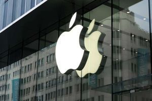 iPhone та iPad можуть заборонити в Росії: Apple загрожує штраф до 51 млн доларів через претензії росії до пошукових систем фото